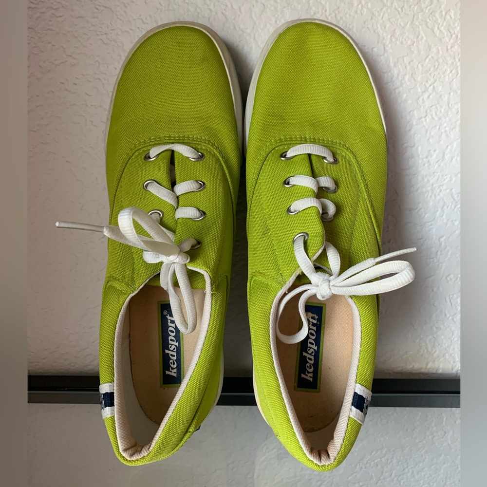 Vintage Kedsport Aviator Lime Green Canvas Sneaker Shoes Chartreuse Sporty Retro